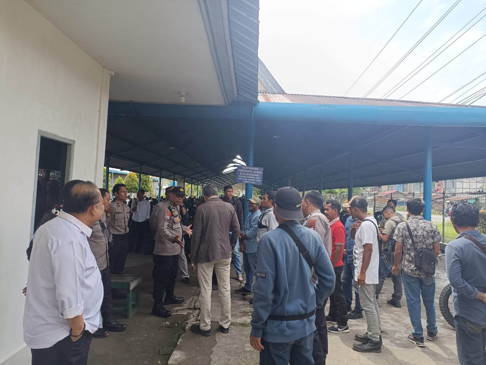 Pergudangan Bumi Raya Group Didatangi Massa