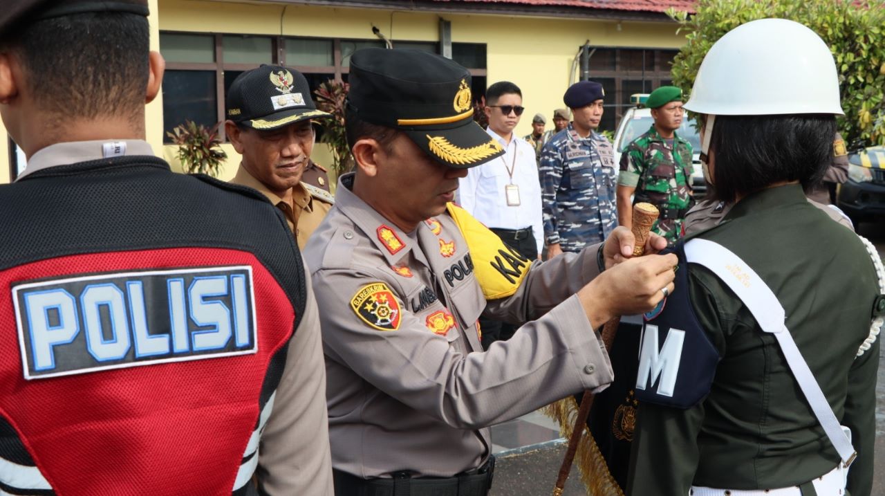Wabup Ketapang Hadiri Apel Gelar Pasukan Operasi Ketupat Kapuas