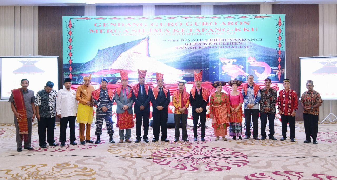 Asisten III Setda Buka Pesta Budaya Adat Karo "Gendang Guro-Guro Aron"