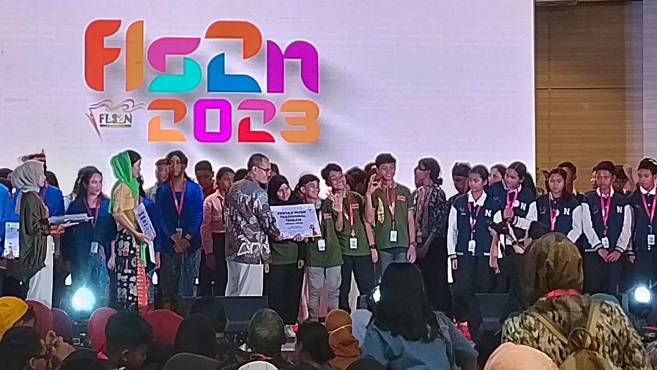 Ajang Nasional FLS2N, Spanta Percussion SMPN 3 Pontianak Gondol Medali Emas