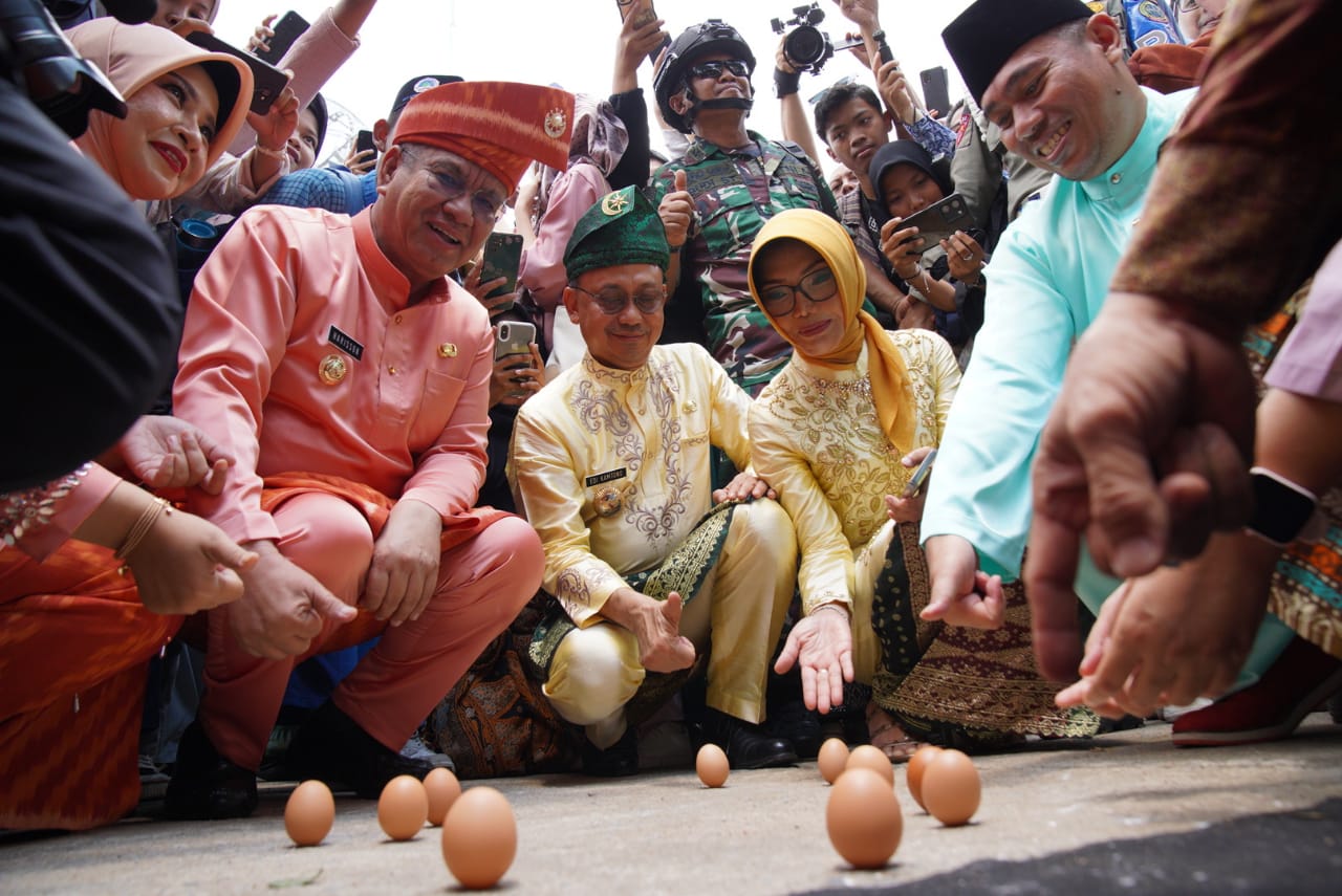 Edi Kamtono Ingin Kreativitas Event Pesona Kulminasi Matahari Ditingkatkan