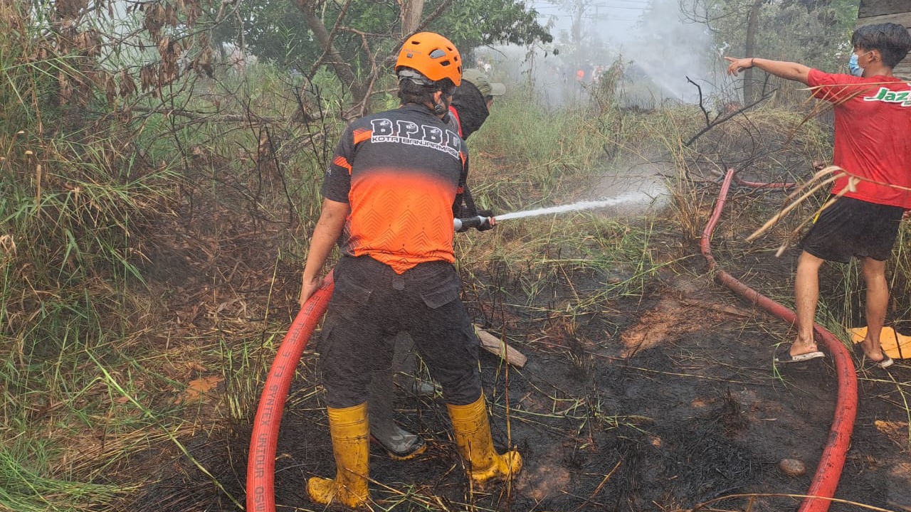 Tim Gabungan Terus Berupaya Kendalikan Kabut Asap
