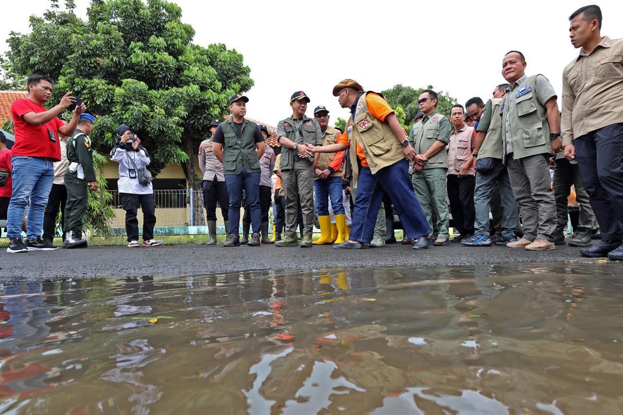 Kepala BNPB Tinjau Lokasi Terdampak Banjir di Kendal