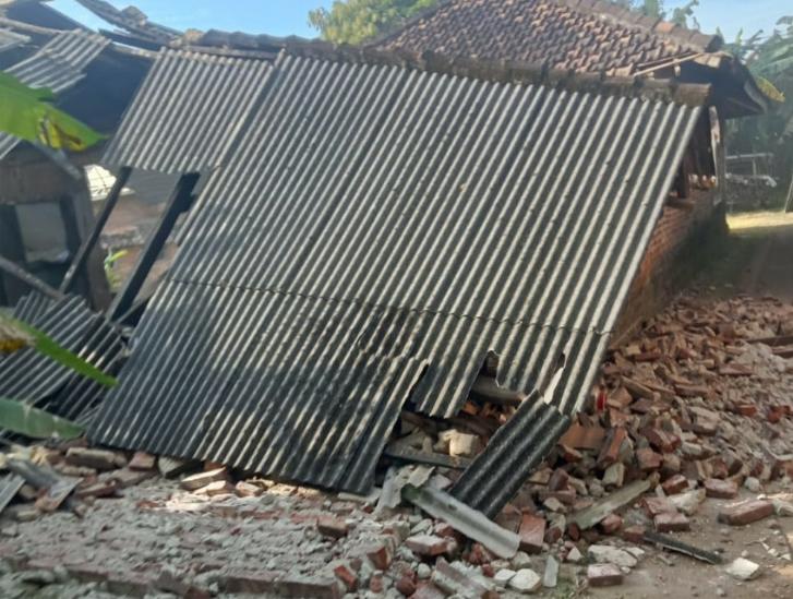 Gempa Tuban sebabkan 143 KK Terdampak, Puluhan Rumah Rusak Berat,Sedang dan Ringan