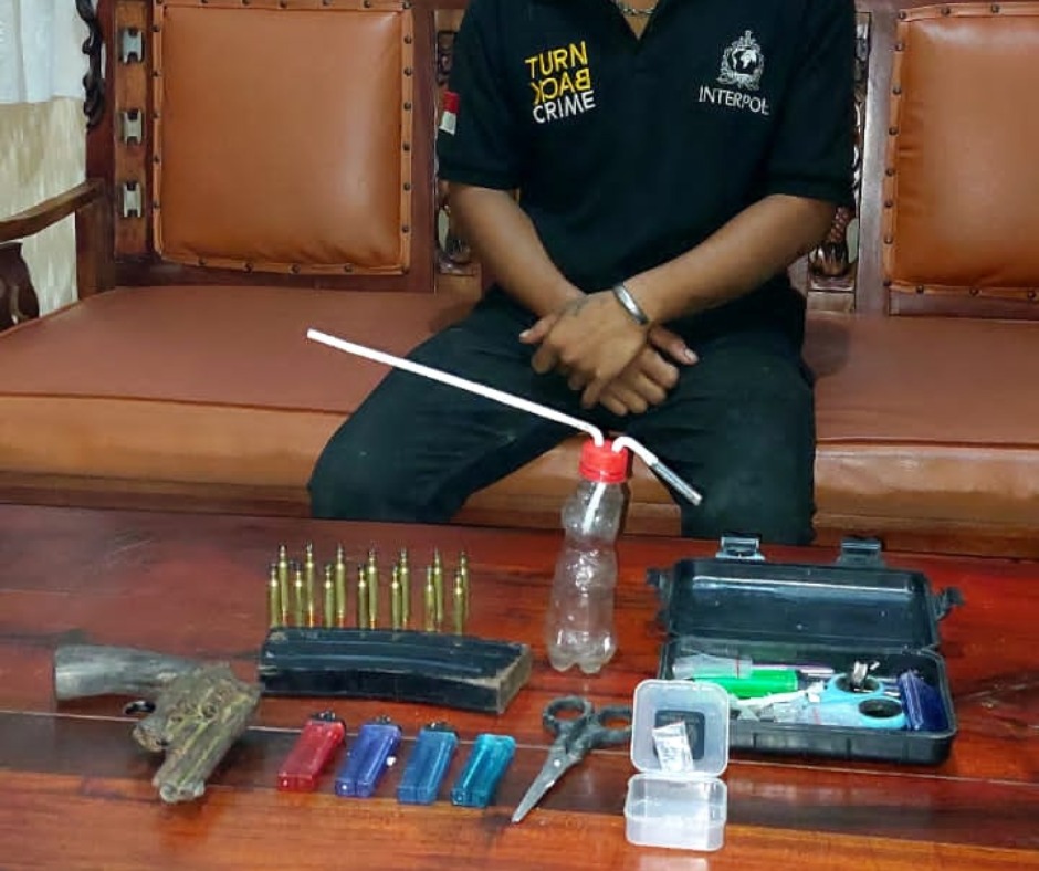 Geledah Pengedar Narkoba,Temukan Pistol Rakitan dan Belasan Peluru