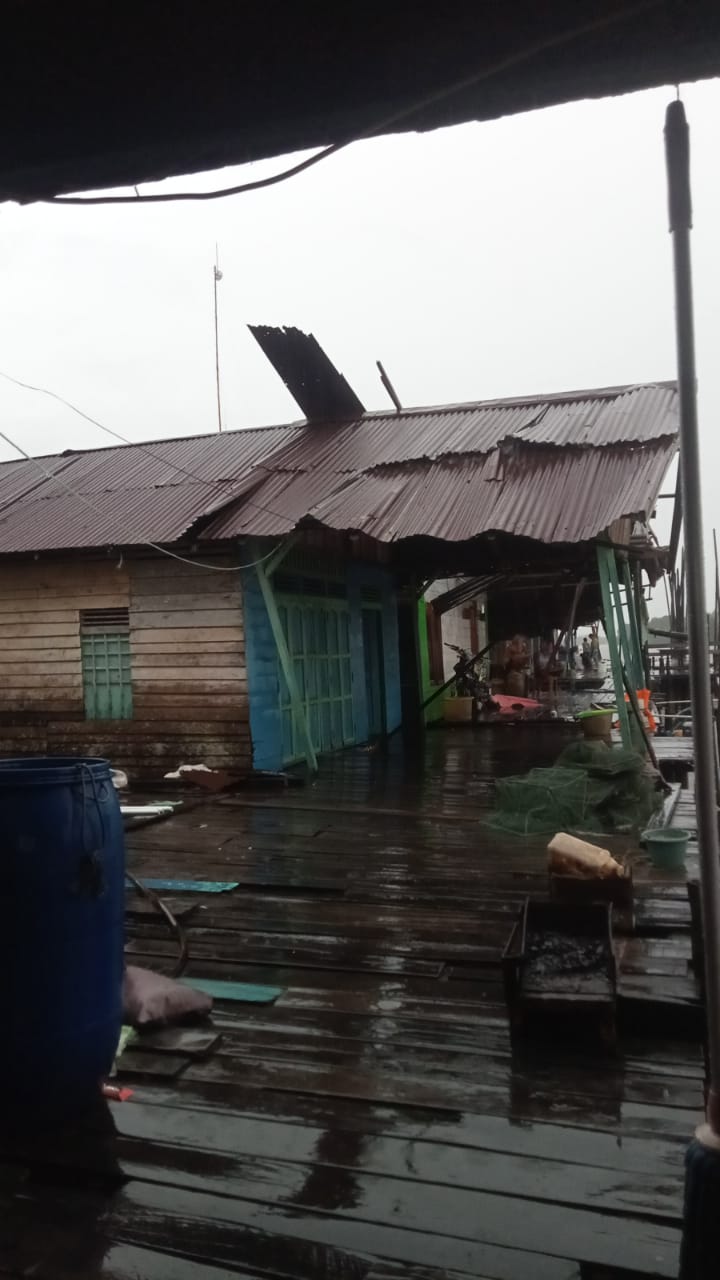 2 Rumah Warga Kubu Raya Rusak Berat Diterjang Angin Puting Beliung