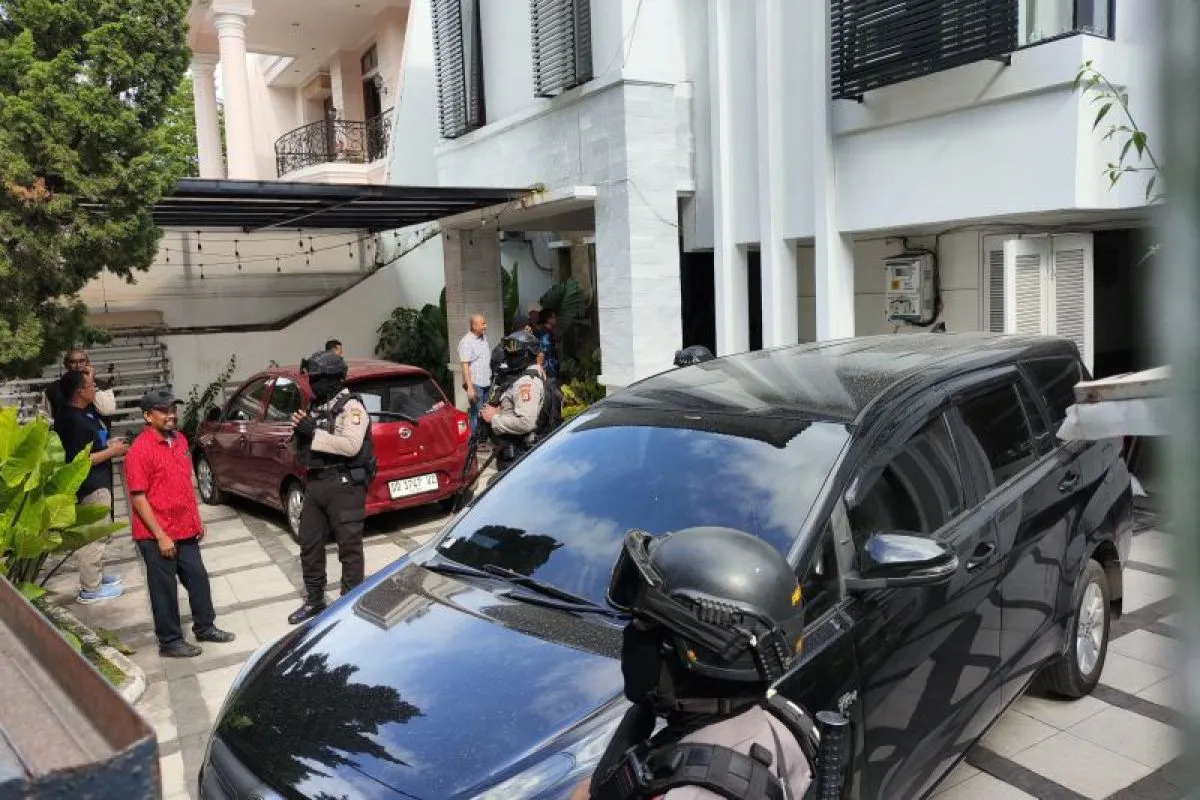 Rumah Keluarga Mantan Menpan SYL di Makassar Digeledah KPK