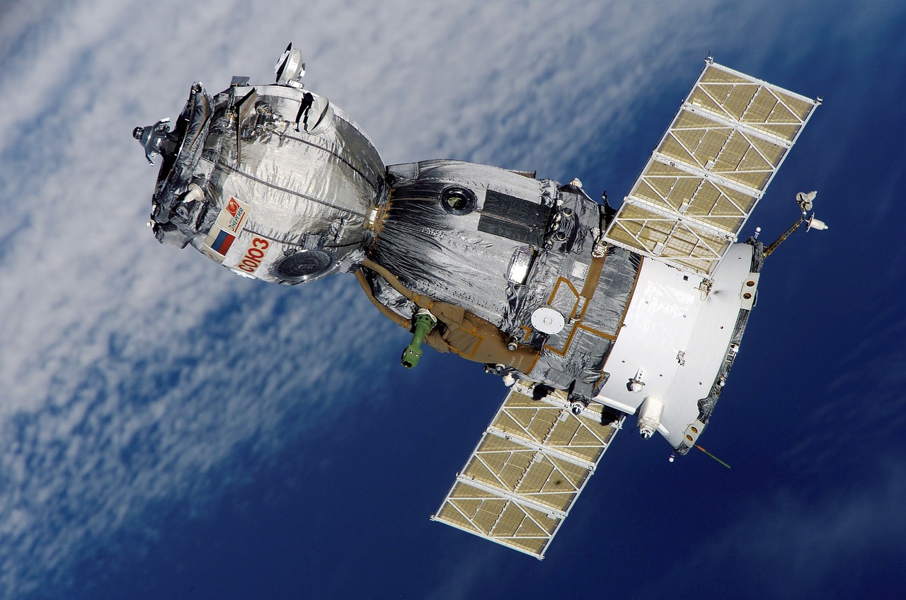 China dan Thailand Bekerjasama Uji Coba Satelit Internet Broadband
