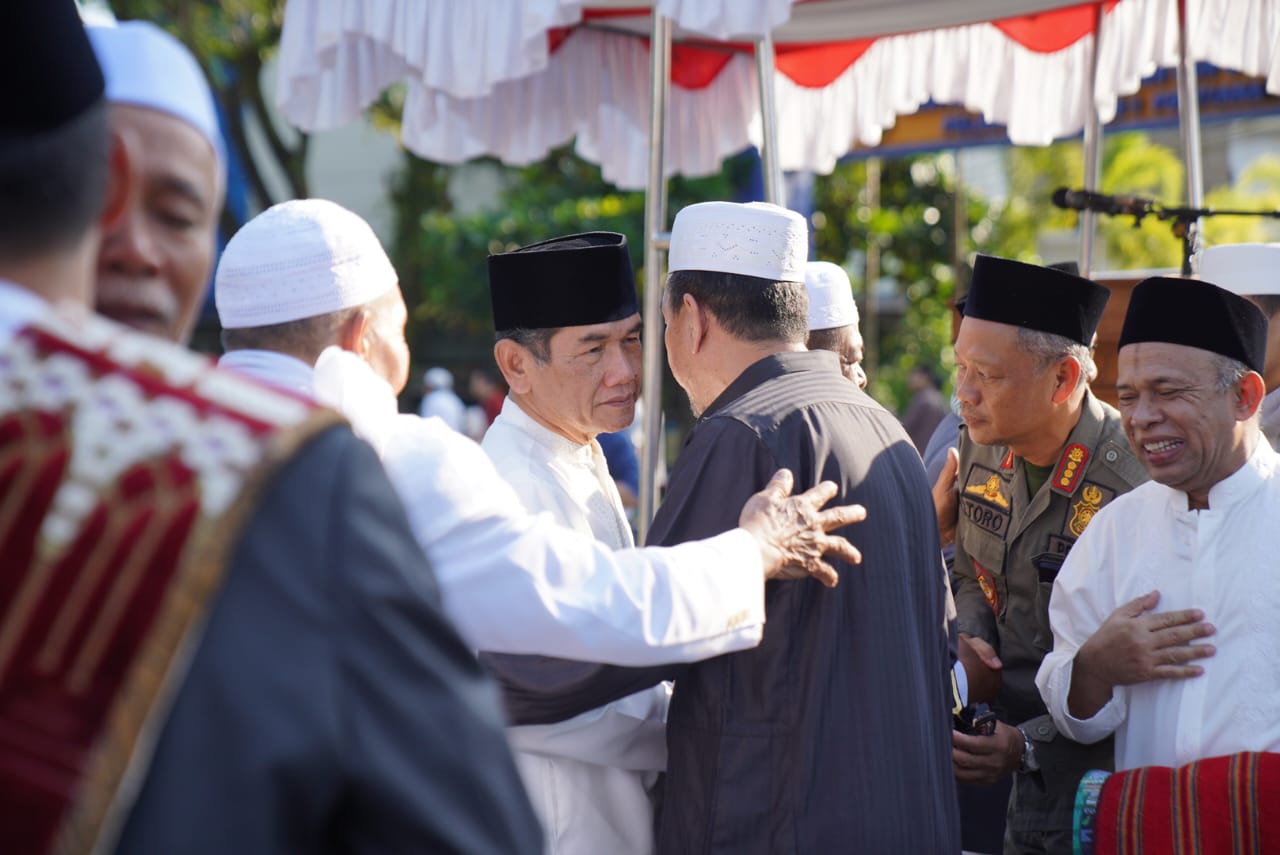 Salat Iduladha Bersama Warga, Ani Sofian Ajak Maknai Kisah Nabi Ibrahim