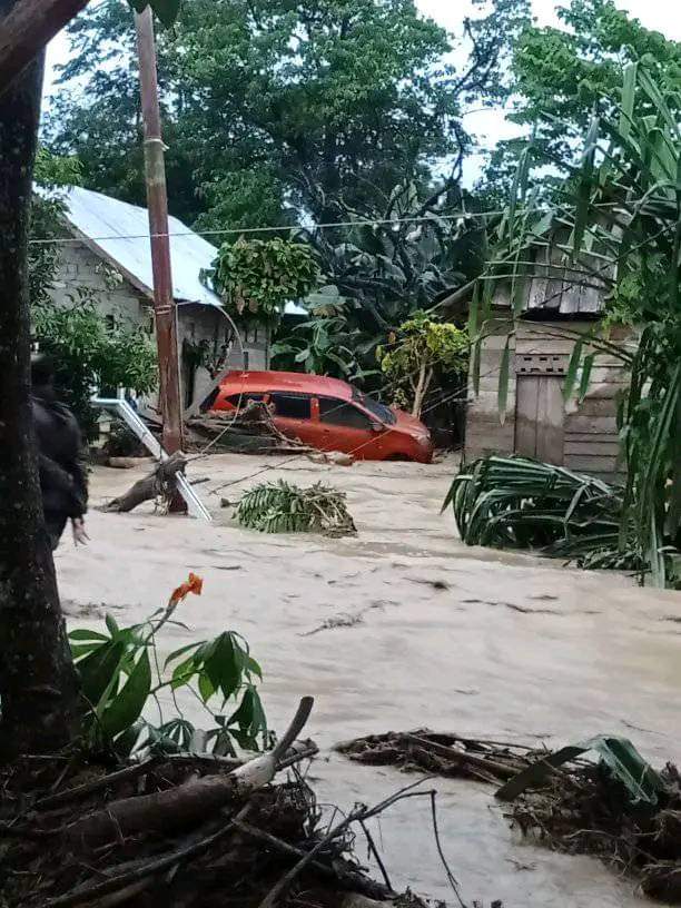 Banjir Kembali Melanda, Tiga Orang Meninggal Dunia