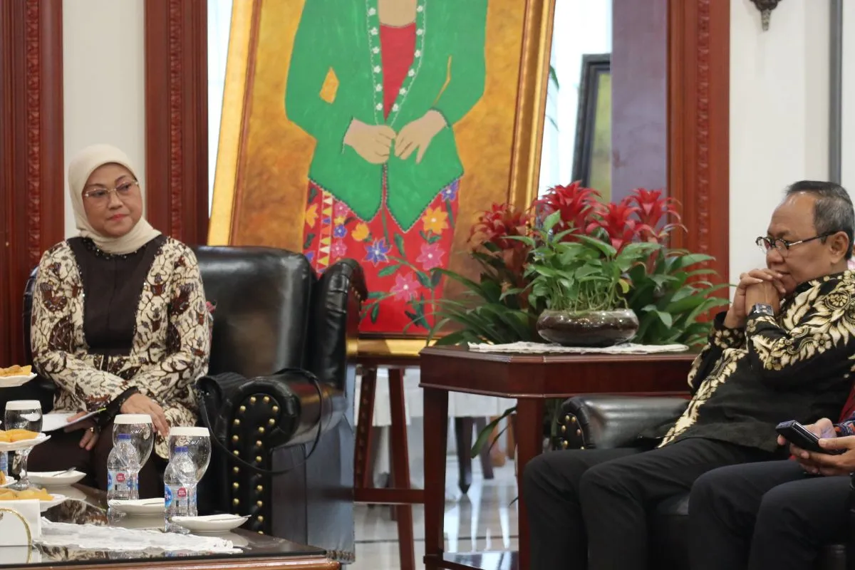 Menaker Ida Fauziyah akan Pelajari Pelatihan Vokasi di China