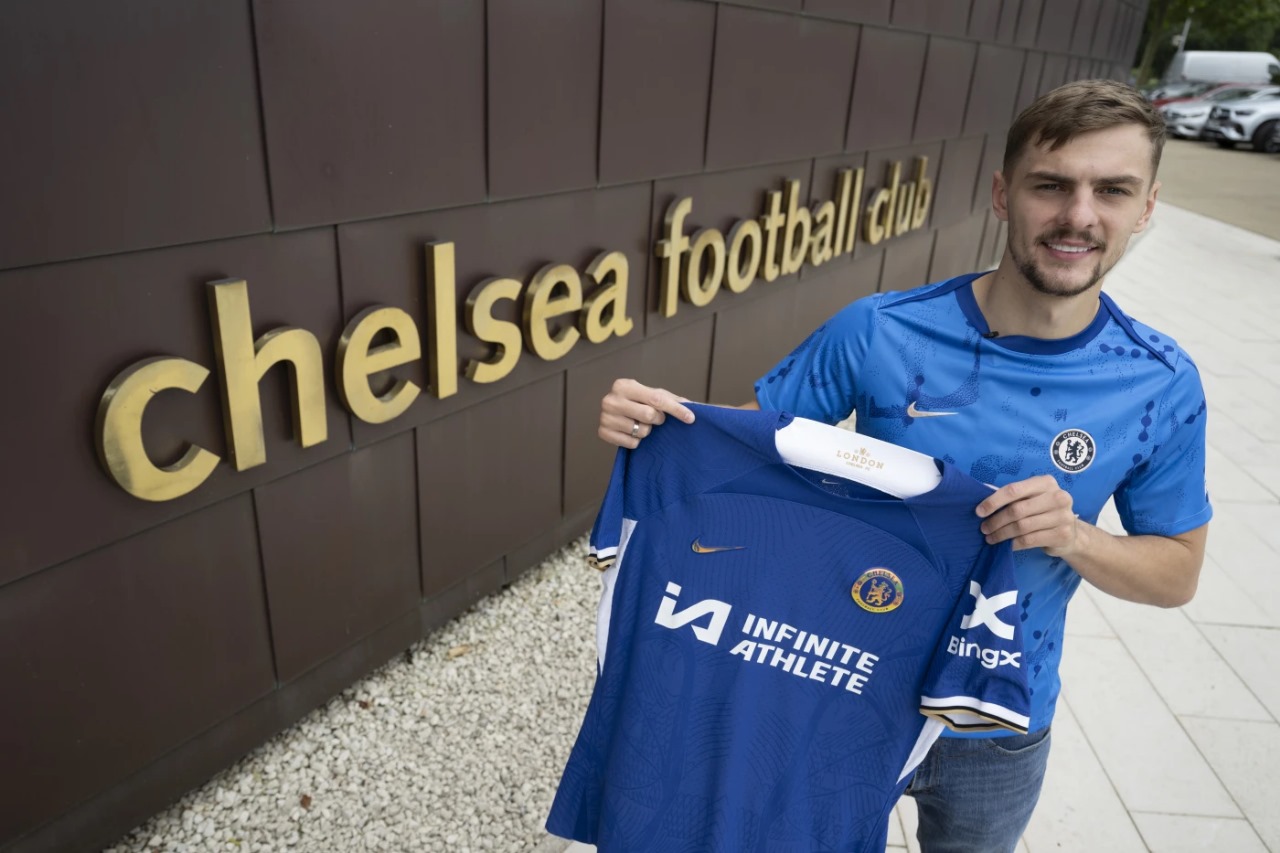 Chelsea Rekrut Kiernan Dewsbury-Hall, Tambah Kekuatan di Lini Tengah