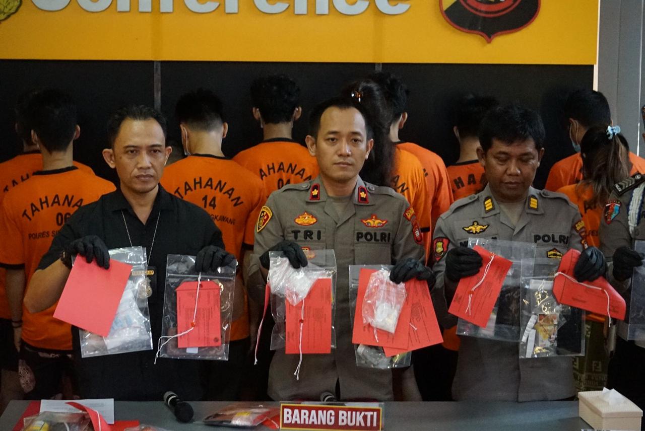Polres Singkawang Gelar Press Conference Pengungkapan Kasus Narkotika Bulan Juli