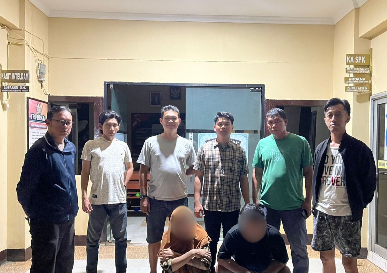 Akal Bulus JK dan SS: Berkedok Waria Lakukan Pencurian di SDN 09 Sungai Kakap Raib