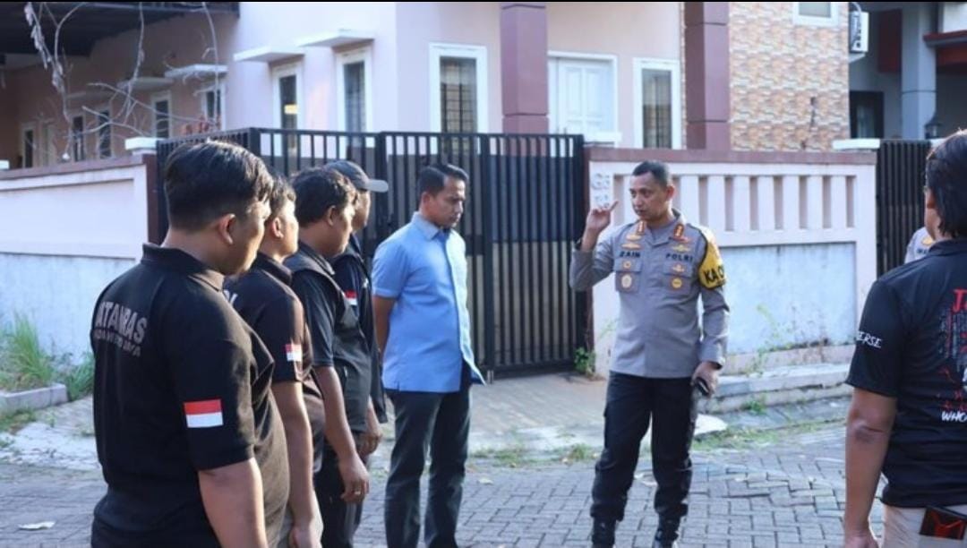 Pasangan Lansia di Tanggerang Ditemukan Tewas dengan Luka Tusuk