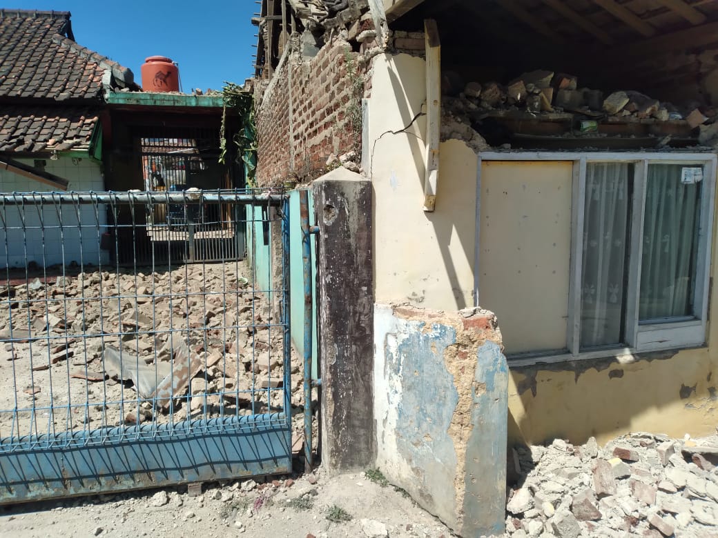 Gempabumi M 5.0 Guncang Bandung Raya, Beberapa Bangunan Rusak
