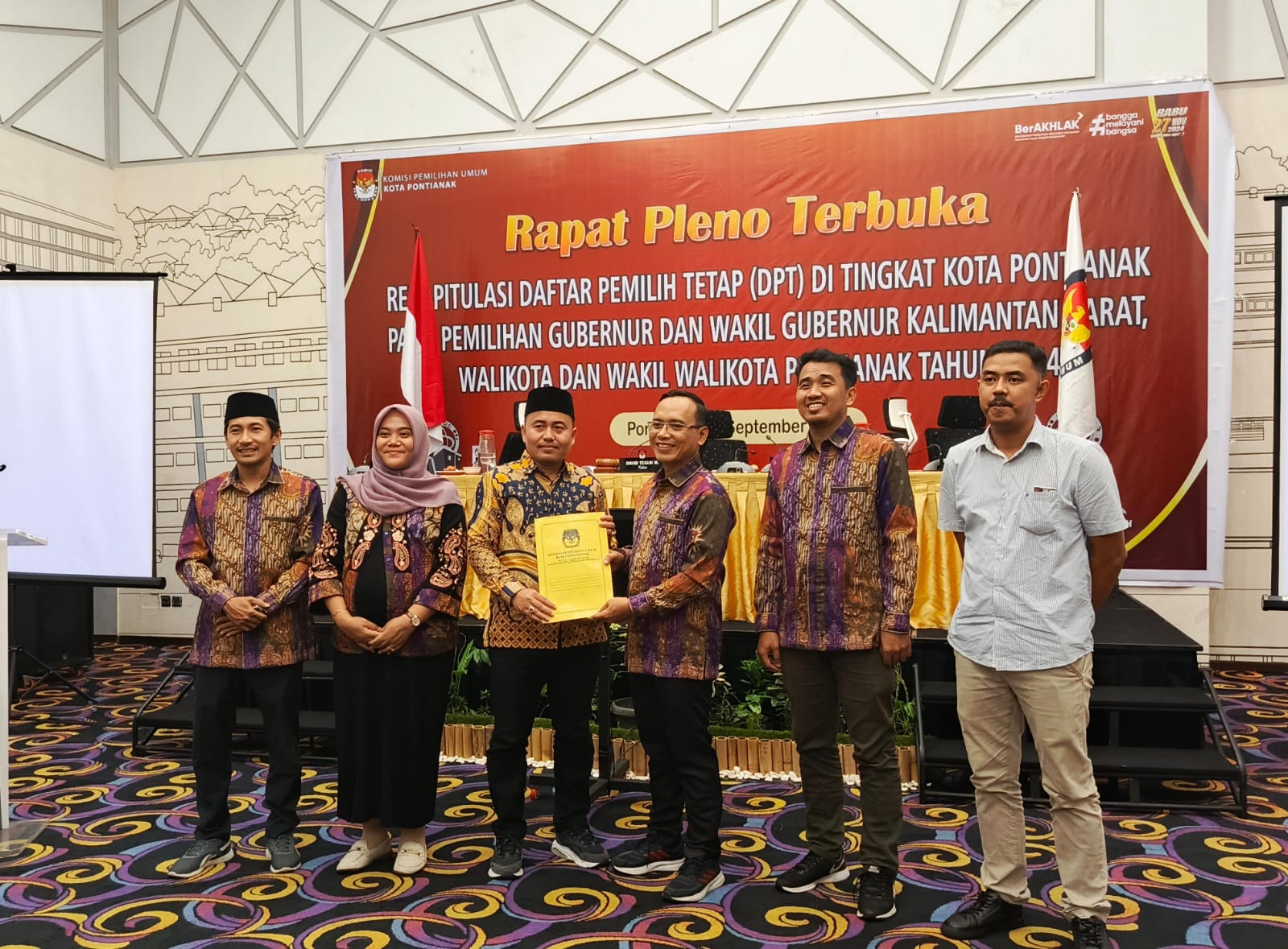 Rapat Pleno Rekapitulasi DPT Pontianak, David: Jumlah Pemilih Capai 489.208 Orang