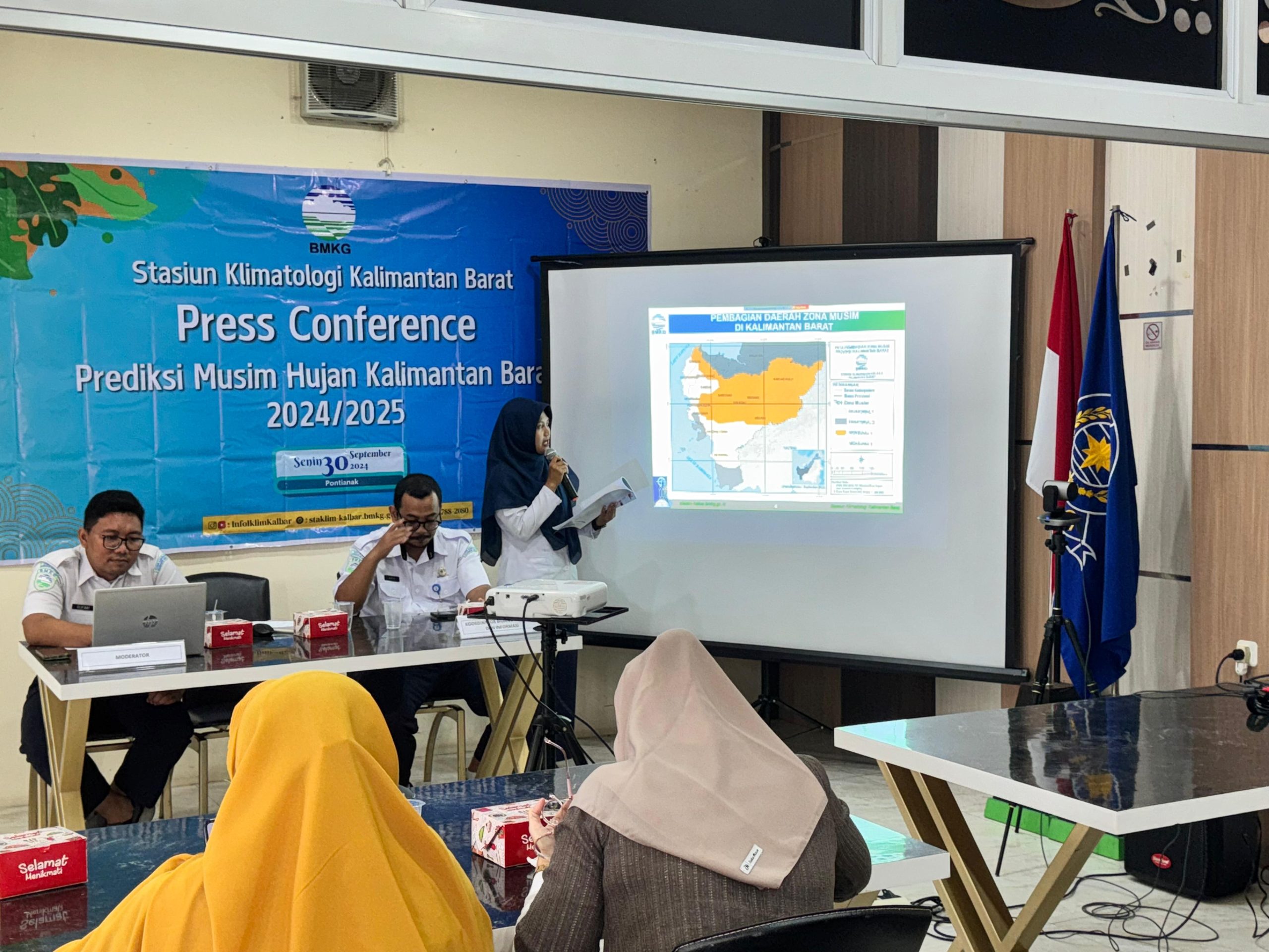 Musim Hujan di Kalbar Diprediksi Lebih Awal: BMKG Ingatkan Potensi Bencana Hidrometeorologi