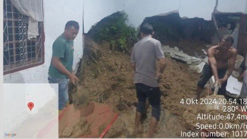 Banjir Dan Tanah Longsor Menghantam Padang Pariaman, Sumatera Barat