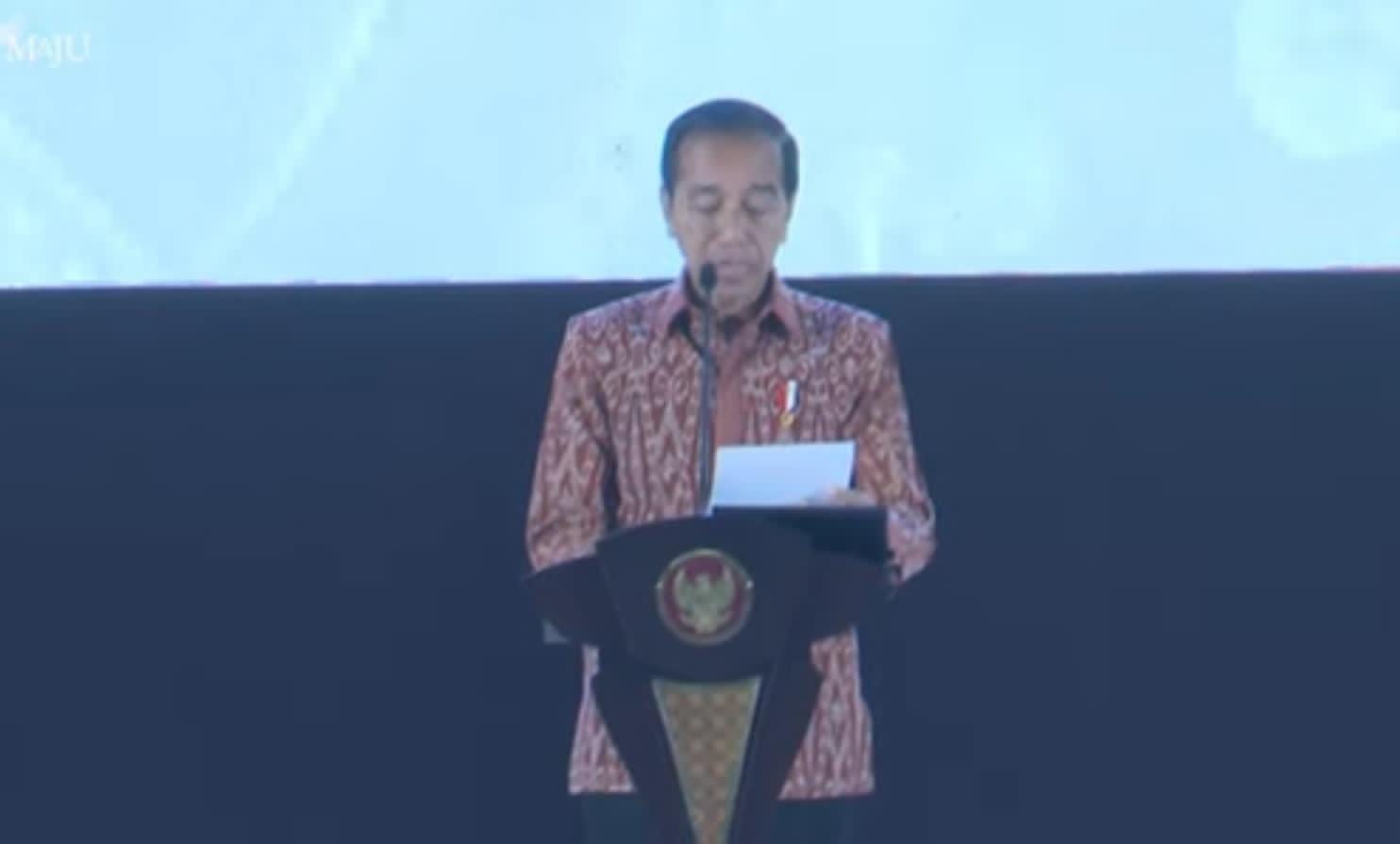 Tanggapi Ekspor Produk China yang Masif, Jokowi: Ini Era Digital