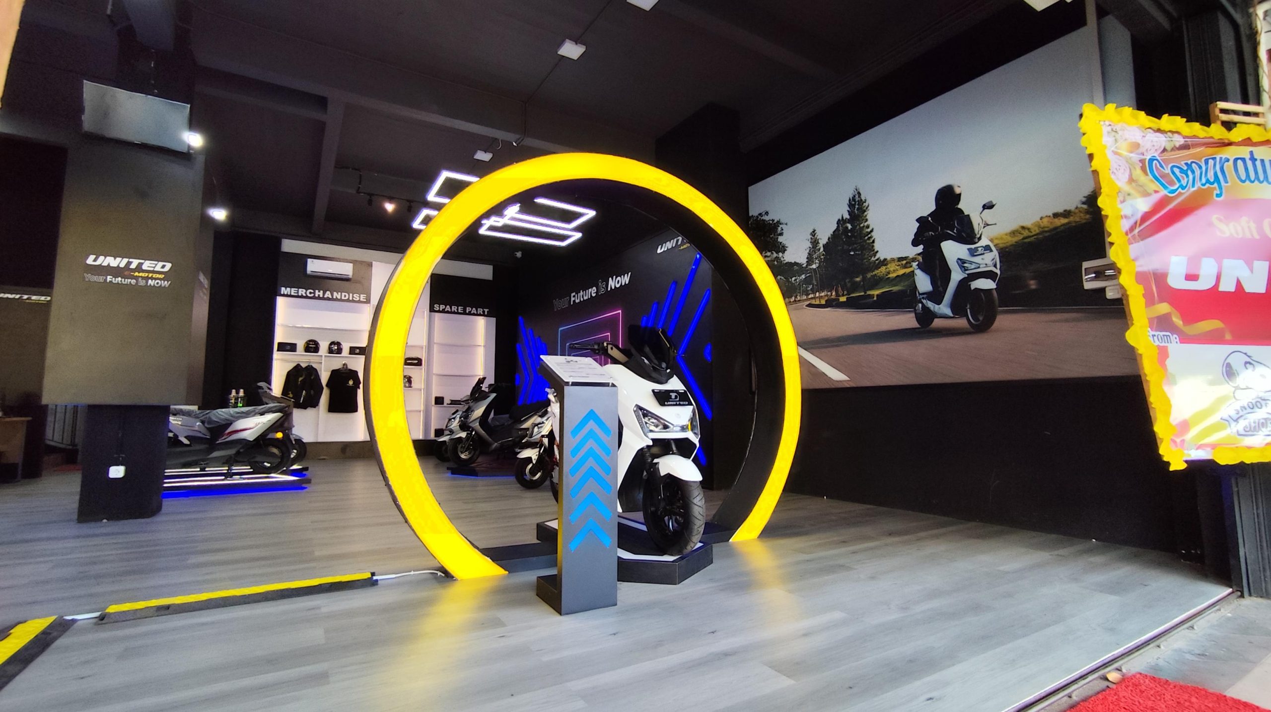 Grand Opening Showroom United E-Motor Pontianak, Hadirkan Inovasi Kendaraan Listrik untuk Masa Depan