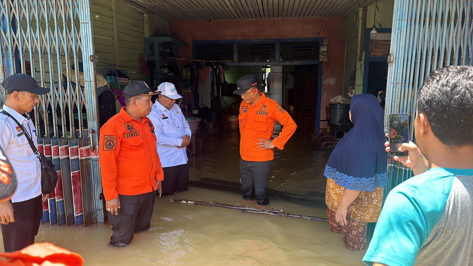 Banjir Sanggau Berdampak Ribuan Jiwa Terpaksa Mengungsi
