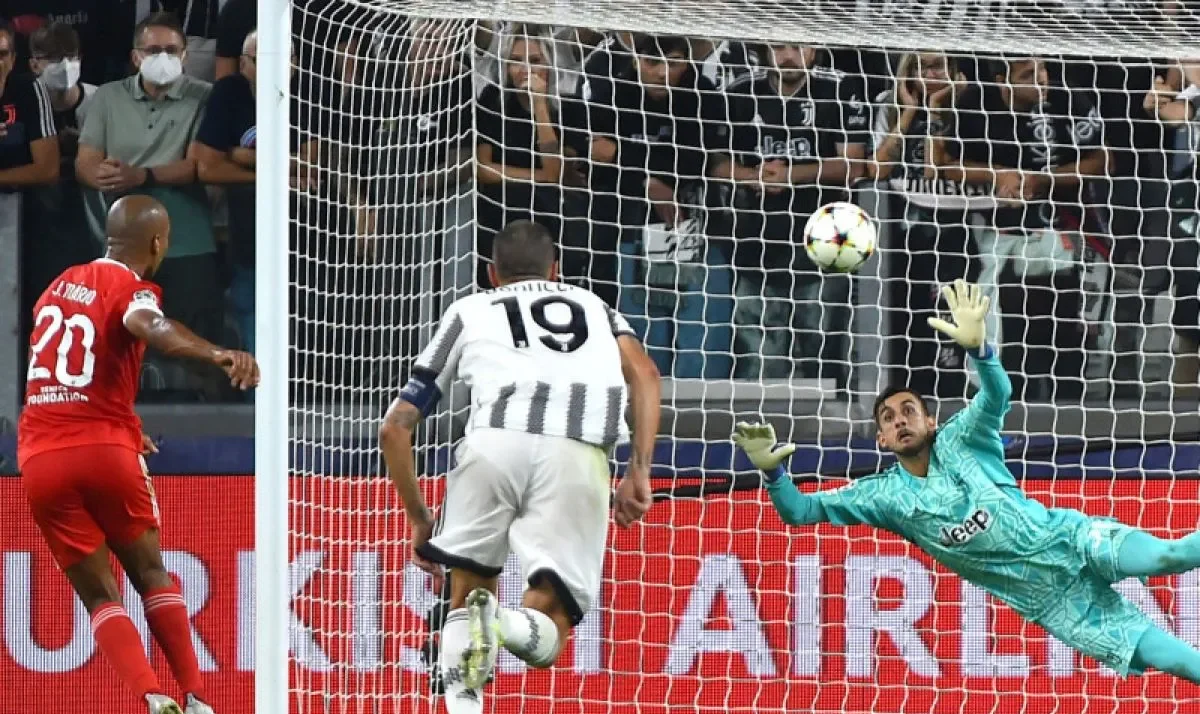 Raksasa Serie A Juventus Perpanjang Kontrak Mattia Perin hingga Tahun 2027