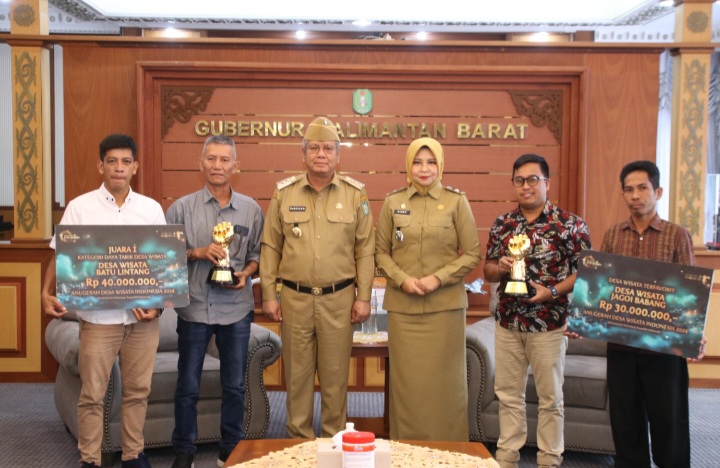 Kalbar Raih Juara 1 Desa Wisata Kategori Daya Tarik Wisata dan Juara Terfavorit