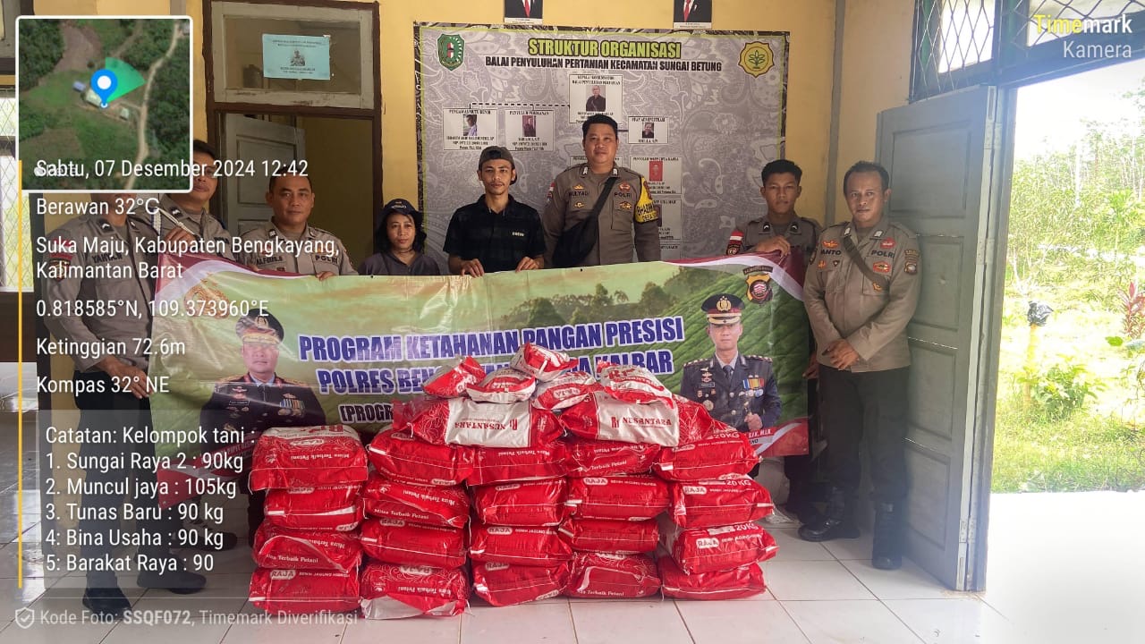 Polres Bengkayang Kawal Pendistribusian Benih Jagung di Kecamatan Sungai Betung