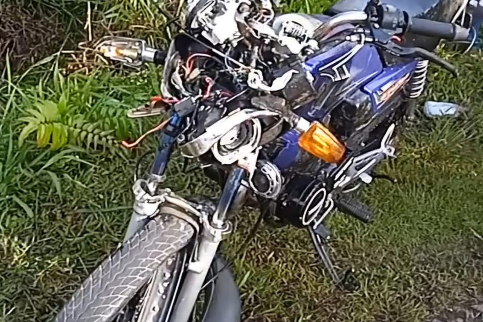 Pemuda Tewas di Parit Bersama Motor RX King, Diduga Kecelakaan Tunggal di Sambas