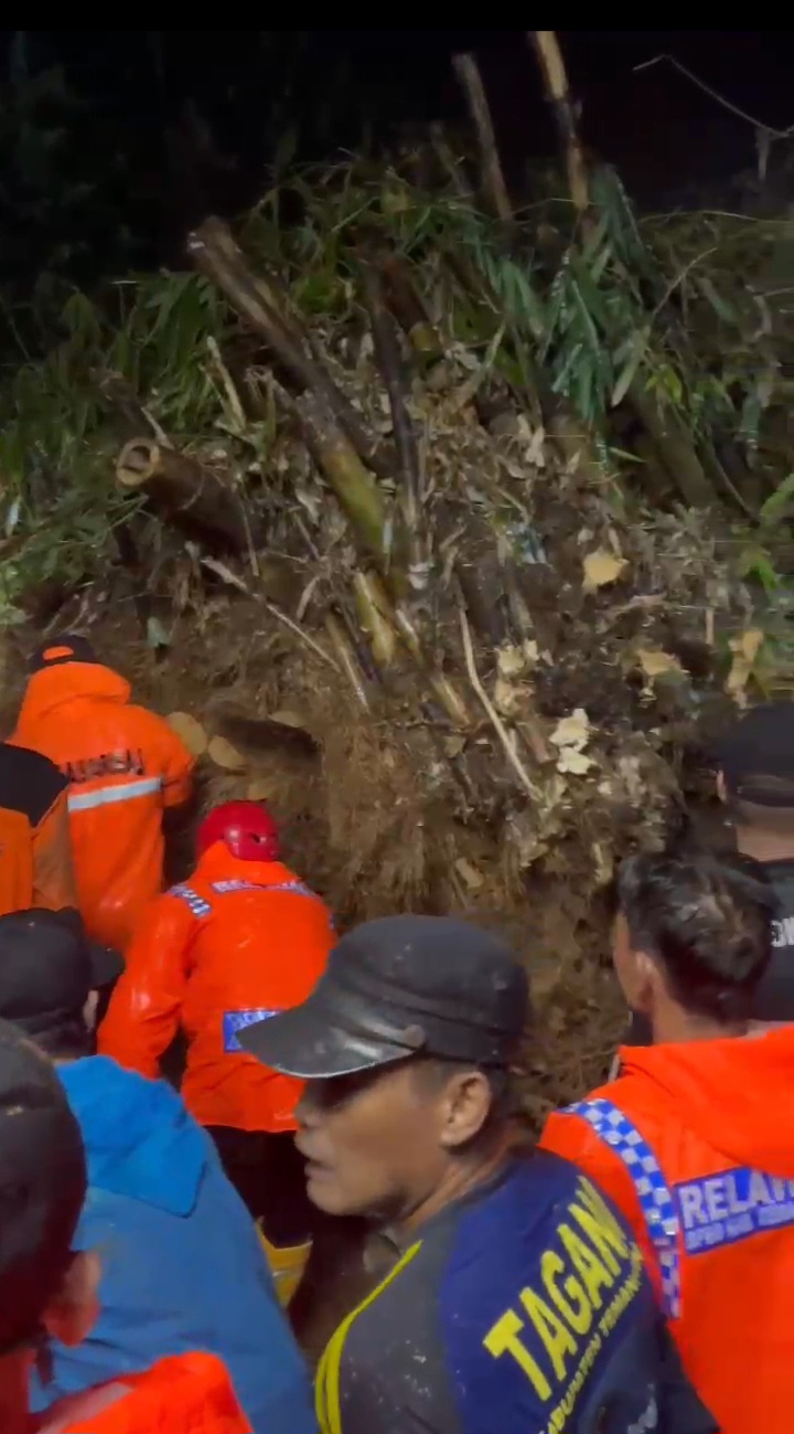 Longsor di Kabupaten Temanggung Sebabkan Satu Warga Meninggal Tertimbun Material