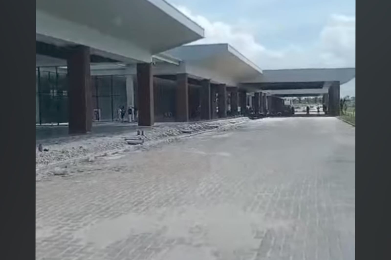 Pengaspalan Jalan Utama Bandara Singkawang Tahap Pertama Rampung, Habiskan Rp27 Miliar