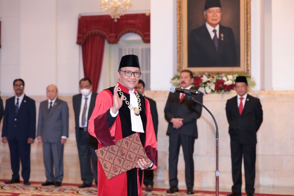 Hakim MK Ridwan Mansyur Diperiksa KPK