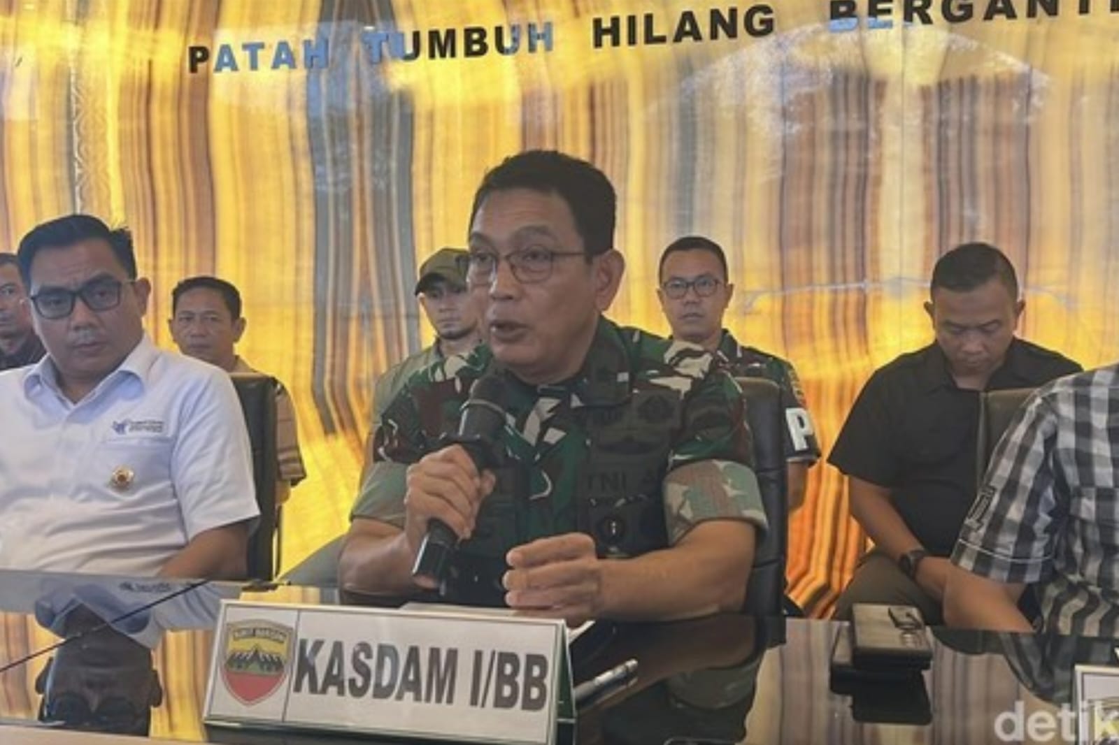TNI Gerebek Gudang Oli Palsu di Sumut, Peredaran Oli Palsu di Kalbar Masih Marak