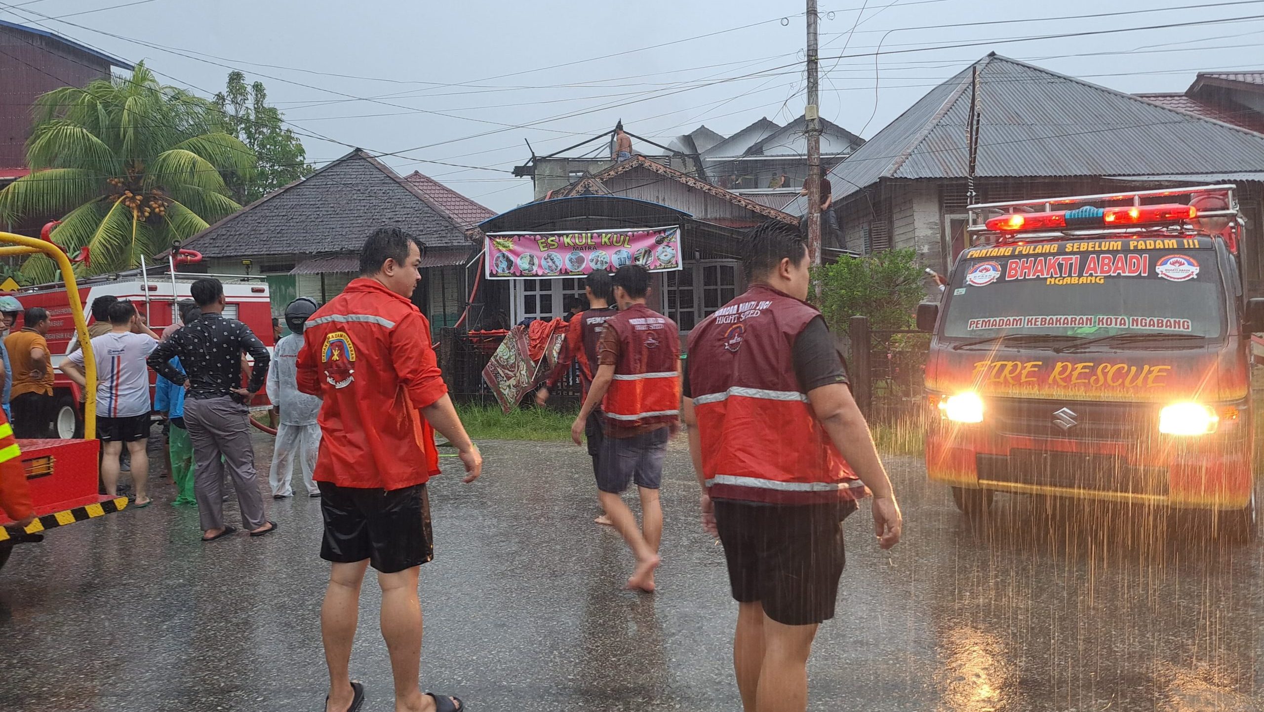 Rumah Berlantai Dua Hangus Terbakar Di Dusun Martalaya