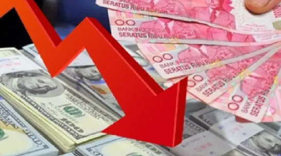 Merah Menyala: Rupiah Anjlok Lagi, Kini Nilai Tukar Rupiah Tembus 17.000 per Dolar