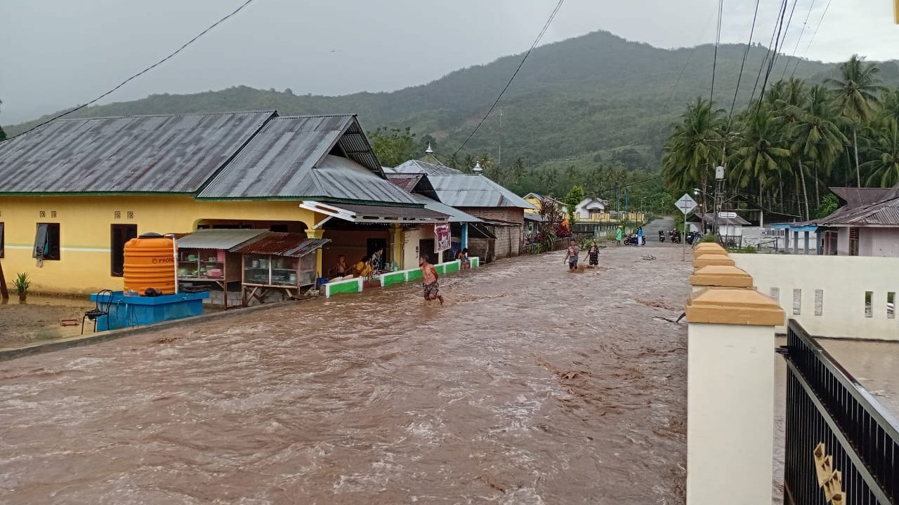 Bencana Hidrometeorologi Basah Masih Mendominasi Kejadian Bencana Minggu Ini