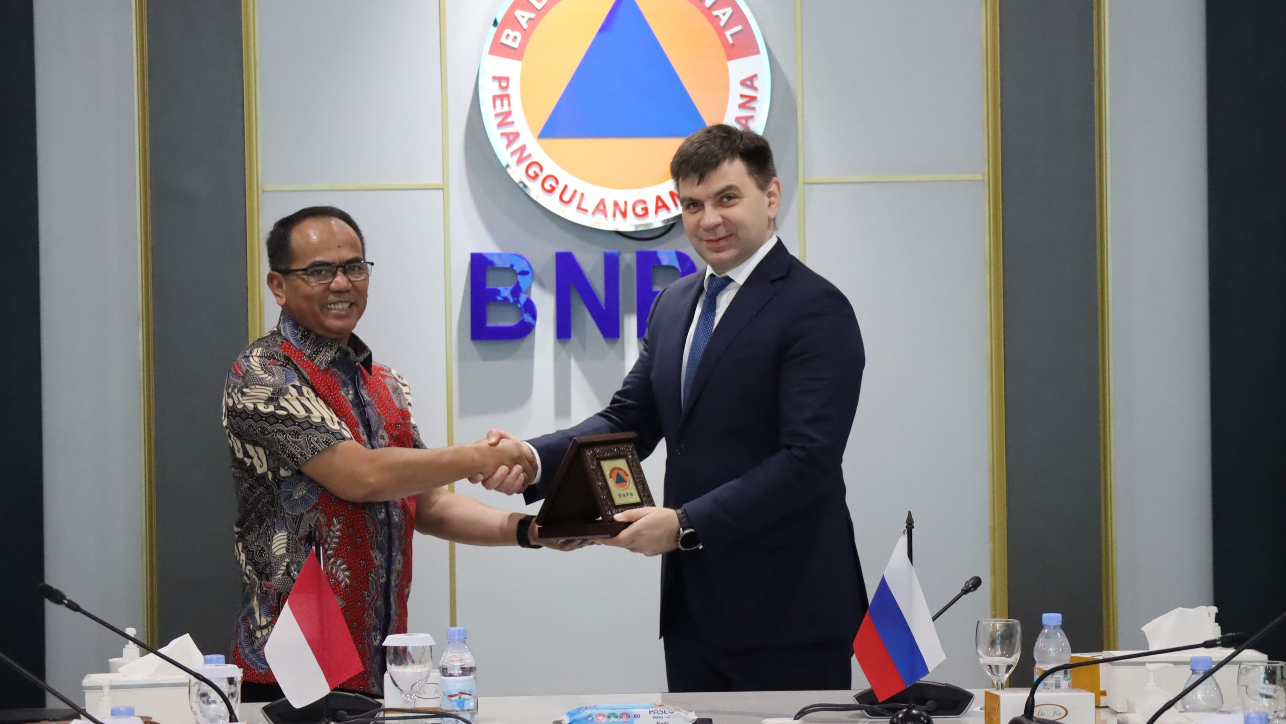BNPB dan EMERCOM Rusia Jajaki Kerja Sama Penanggulangan Bencana