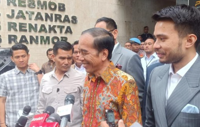 Jokowi Laporkan 5 Orang ke Polda Metro Jaya Terkait Dugaan Ijazah Palsu
