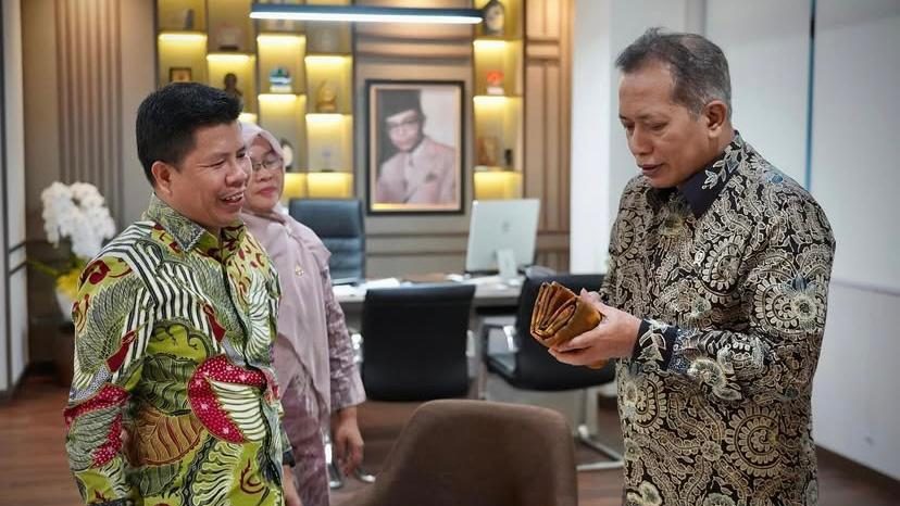 Sambas Sambut Kunjungan Wamenkop UKM untuk Perkuat Koperasi Desa