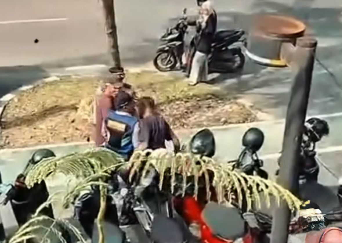 Parkir Liar di Depan Coffee Shop Cattu Pontianak, Pelaku Ancam dan Pukul Petugas Dishub