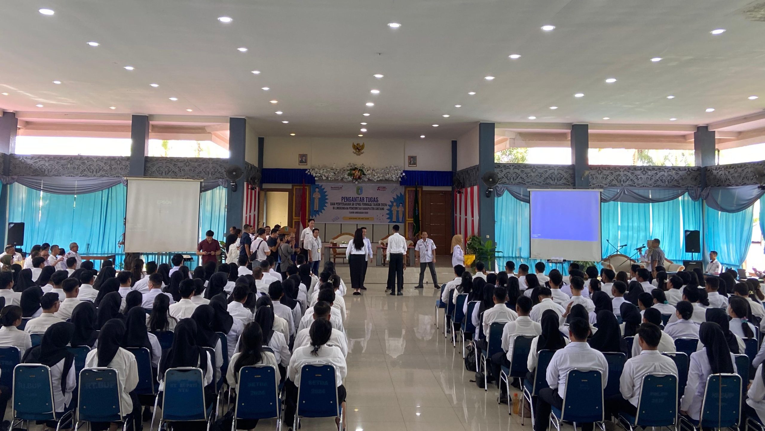 178 CPNS Formasi Tahun 2024 Kabupaten Sintang Resmi Menerima SK Pengangkatan