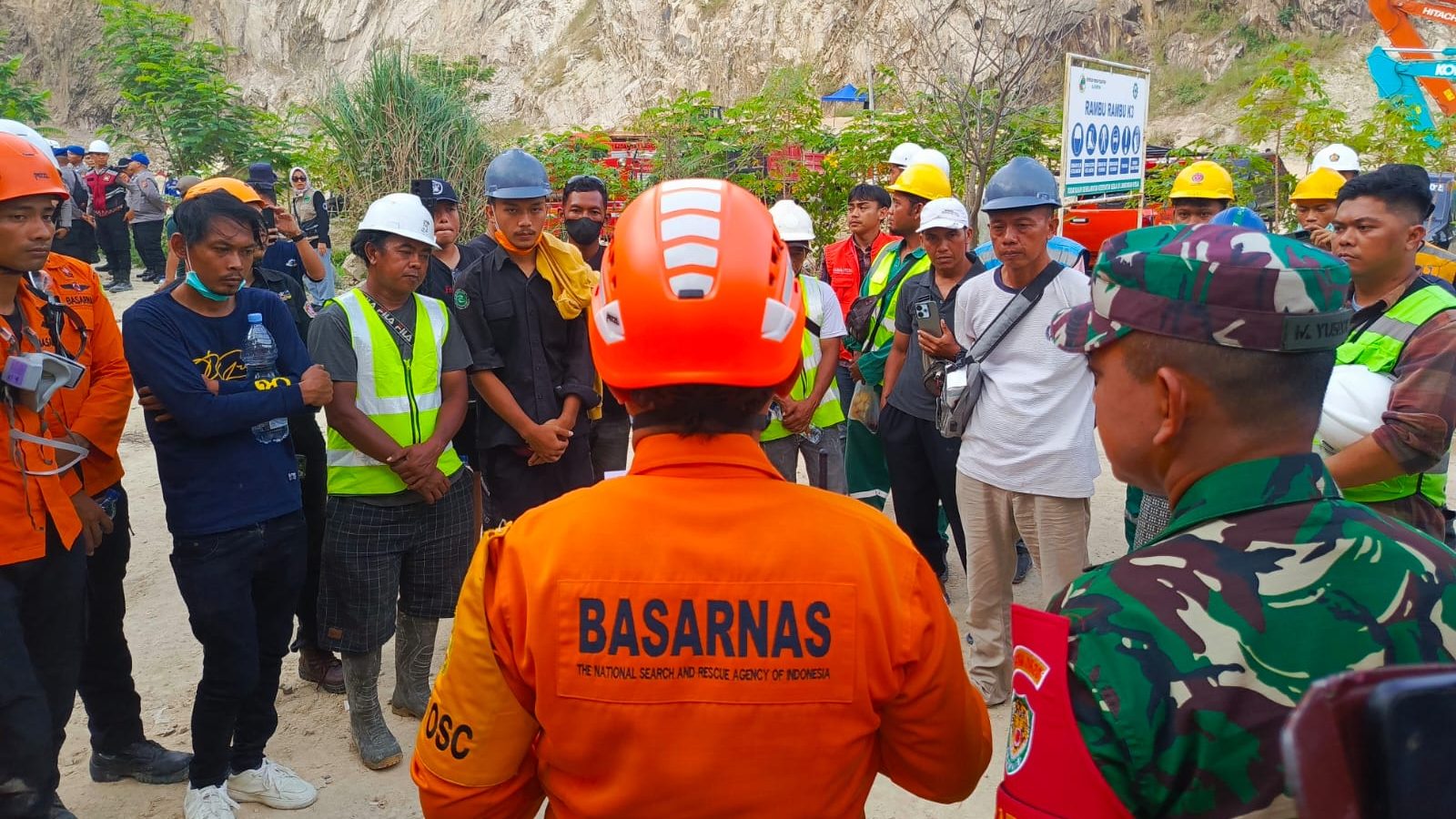Update Longsor Cirebon: Total 21 Korban Meninggal, 4 Korban Masih Dicari
