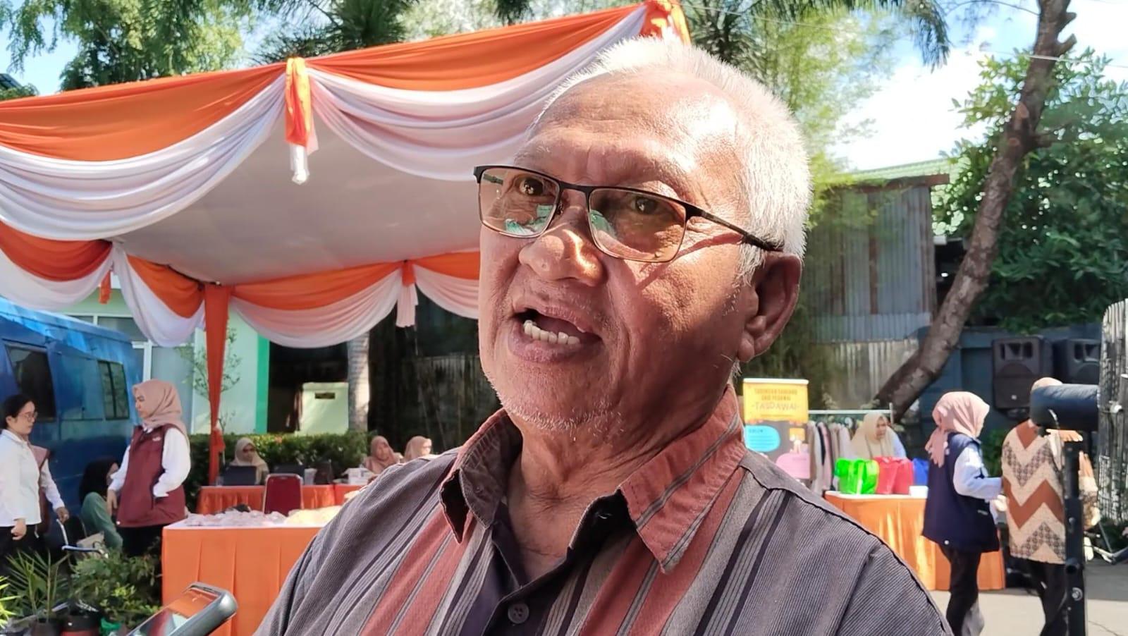 Semangat Muhammad Ali di Usia 68 Tahun Tetap Produktif dengan Budidaya Lele