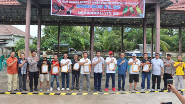 Ratusan Peserta Ramaikan Lomba Burung Berkicau “Kapolres Sambas Cup IV 2025”
