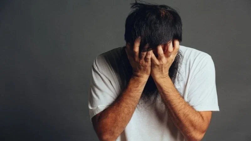 Banyak Pria Indonesia Alami Gangguan Mental, Tapi Takut Bicara Karena Takut Dianggap Lemah