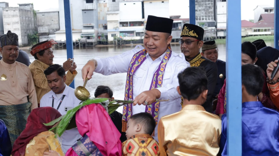 Tradisi Robo-Robo dan Mandi Safar, Bupati Ketapang: Warisan Leluhur yang Tetap Hidup