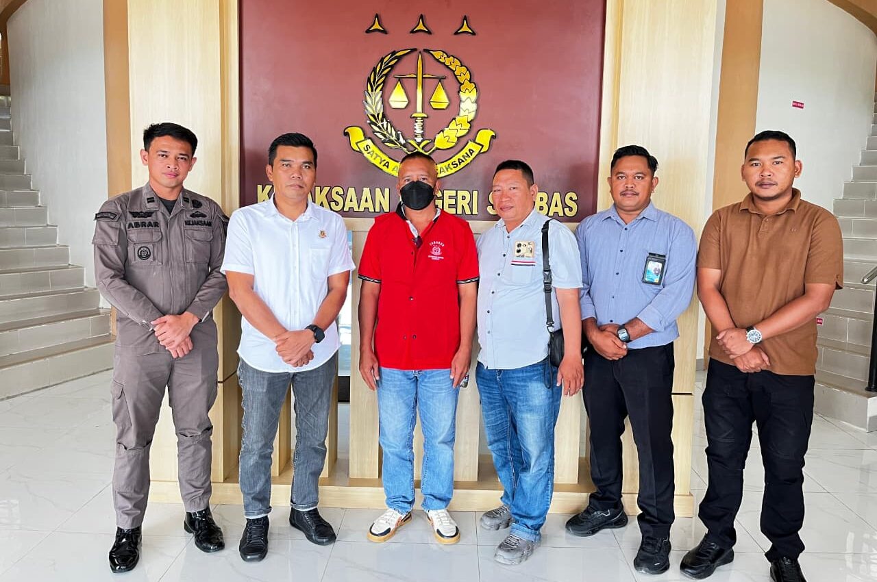 Kejari Sambas Tetapkan Kades Bentunai Tersangka Korupsi Dana Desa