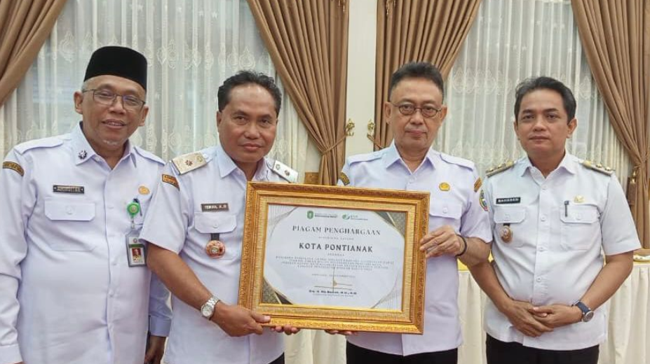 Komitmen Lindungi Pekerja, Pemkot Pontianak Raih Paritrana Award 2025 dari BPJS Ketenagakerjaan