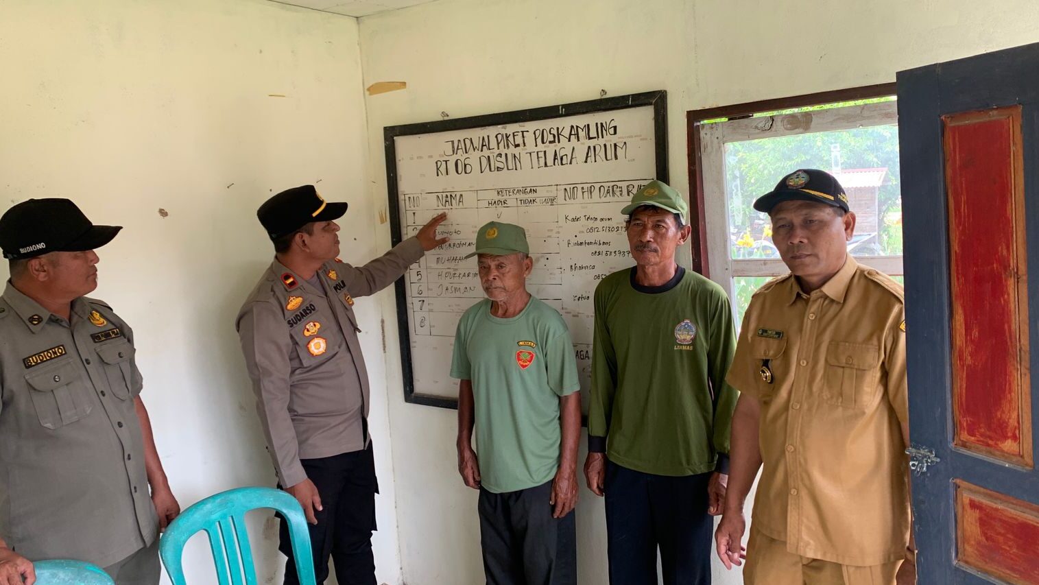 Polsek Seponti Cek Kesiapan Siskamling di Desa Telaga Arum